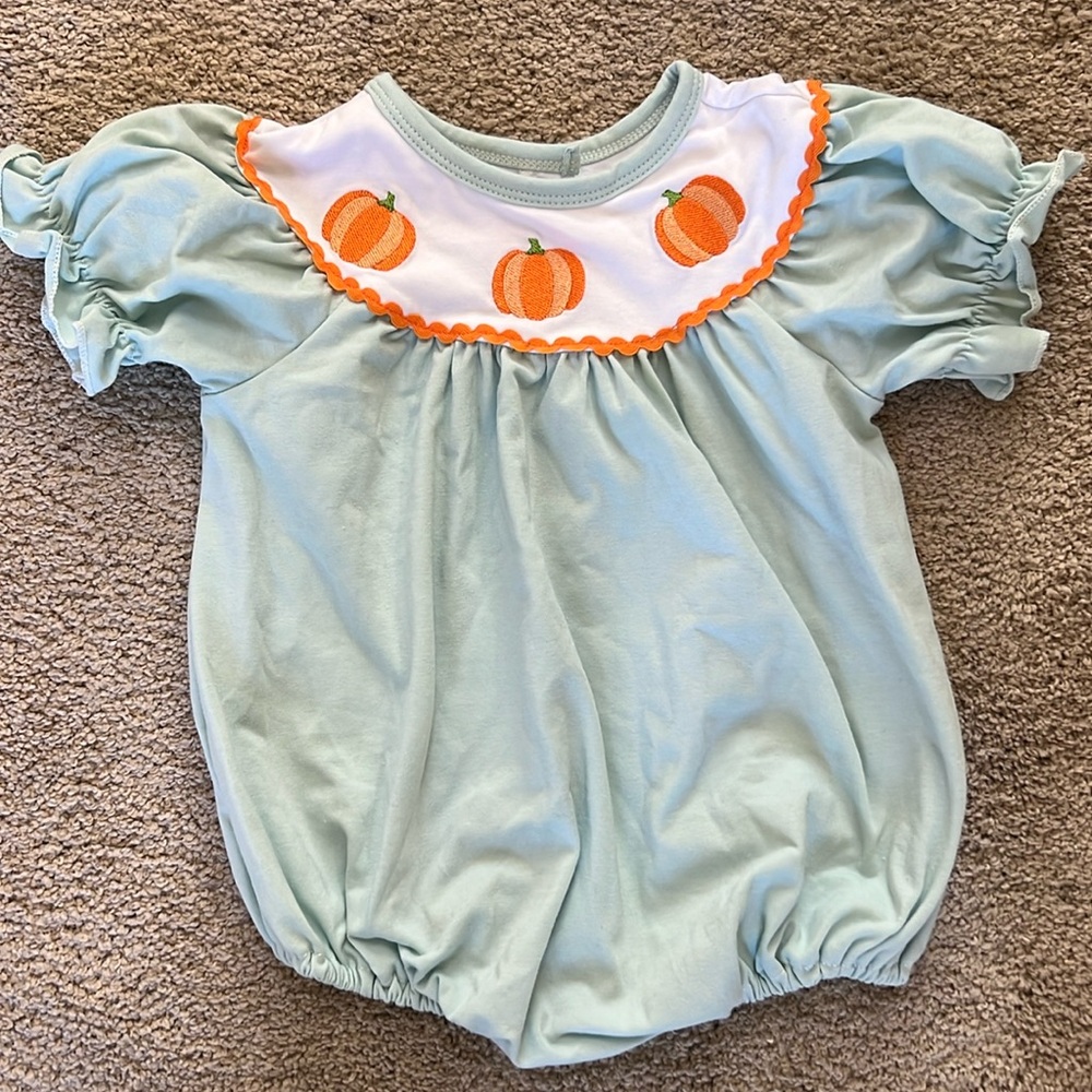 Pumpkin embroidered bubble onesie. Size 12-18 months. Worn once!